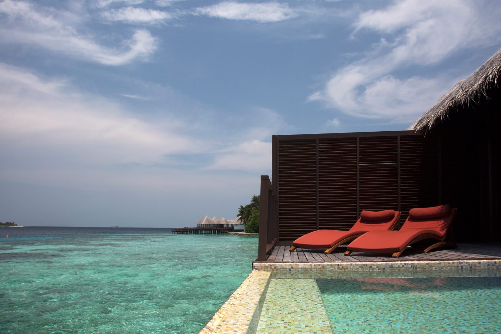 hithi_water_villa2464__large