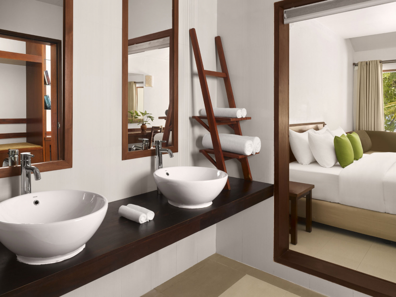 water_villa_01-medium